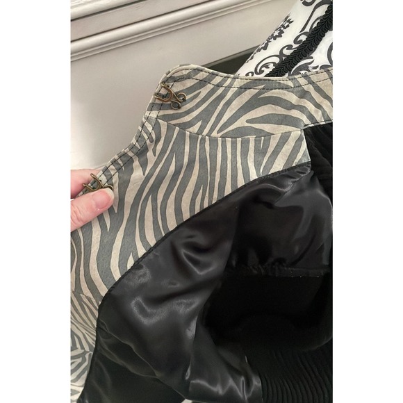 Women’s designer leather zebra print jacket petite XL - Picture 8 of 8